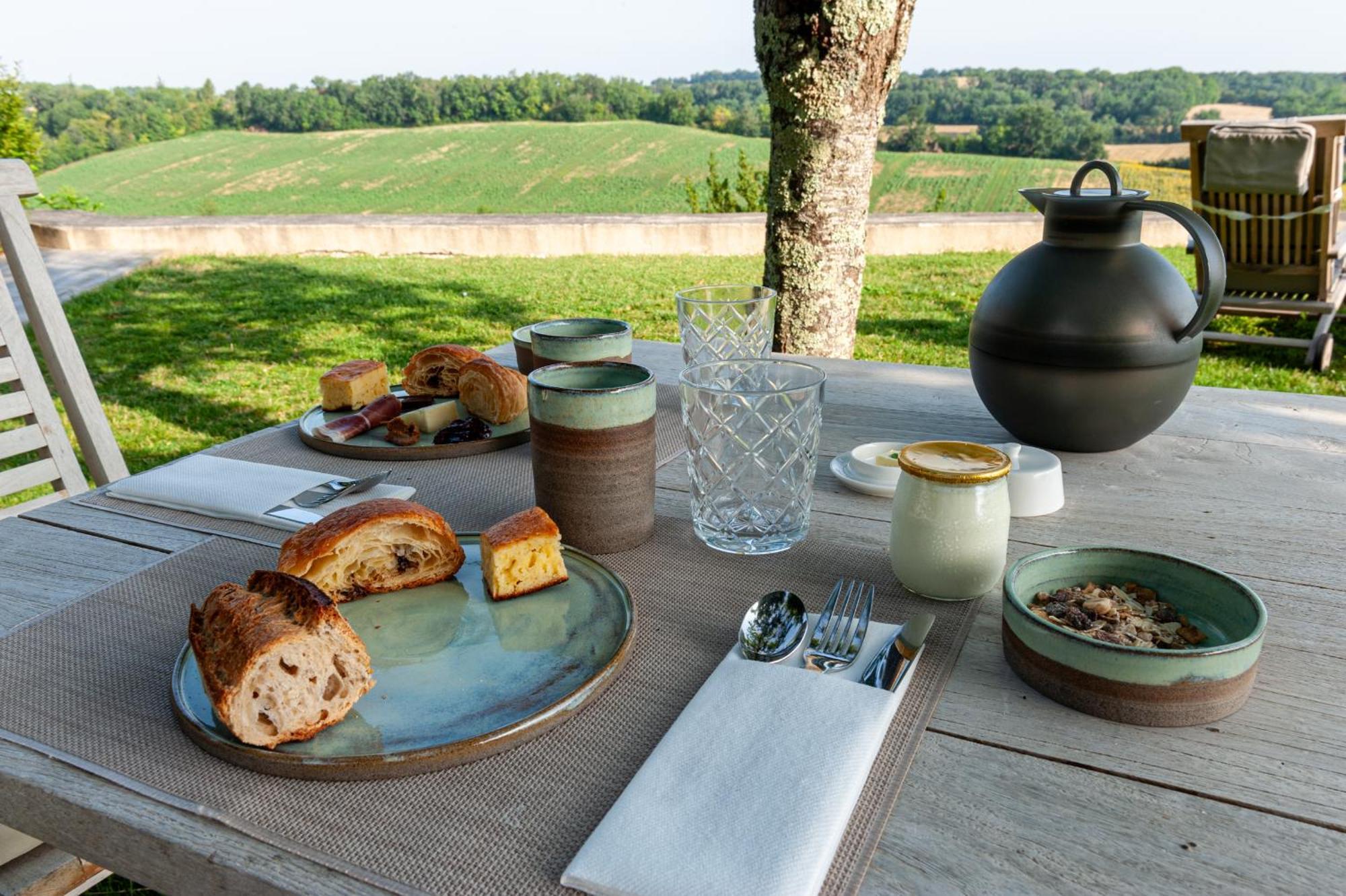 B&B La Mirande De Saint-Clar Bagian luar foto