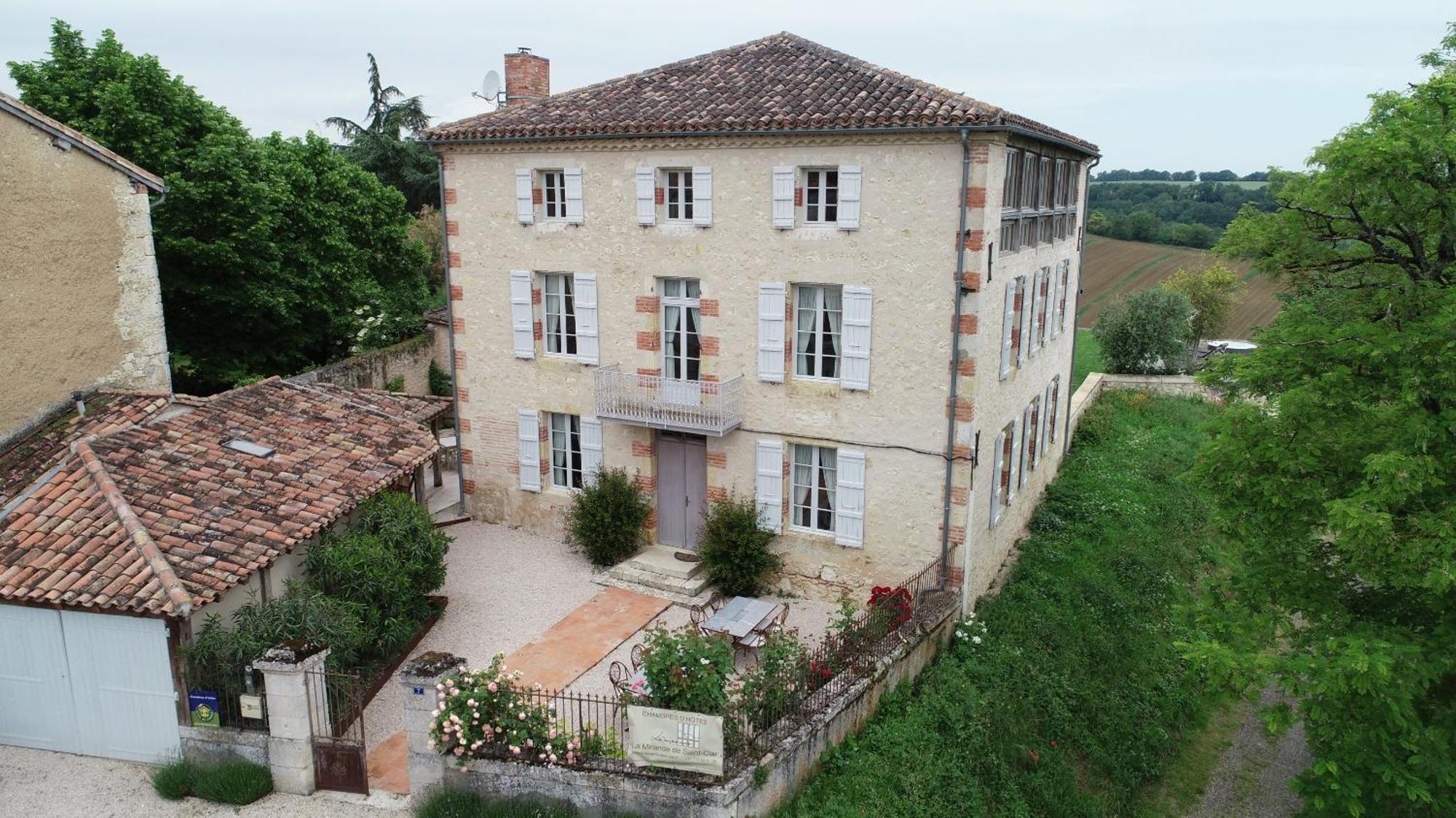 B&B La Mirande De Saint-Clar Bagian luar foto